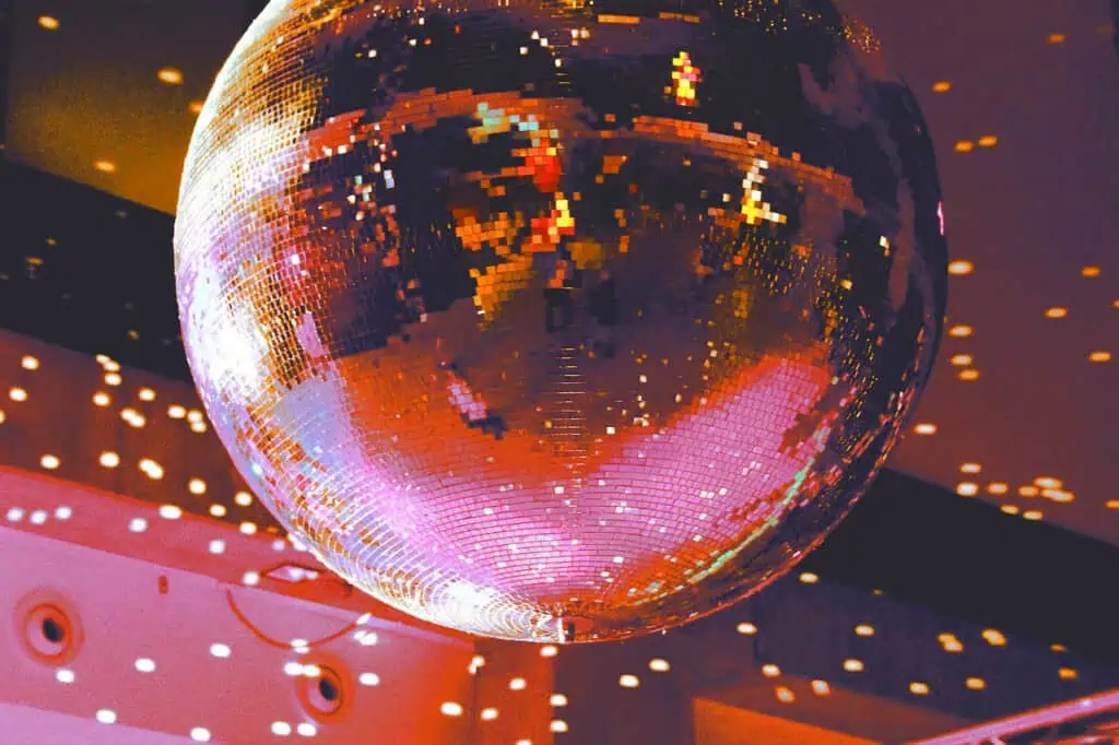 Discokugel Partyband Hintergrund rosa